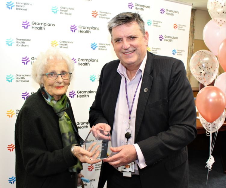 Grampians Health Honours Horsham Volunteer Cynthia Knight With Life Governor Award Grampians Health Honours Horsham Volunteer Cynthia Knight With Life Governor Award