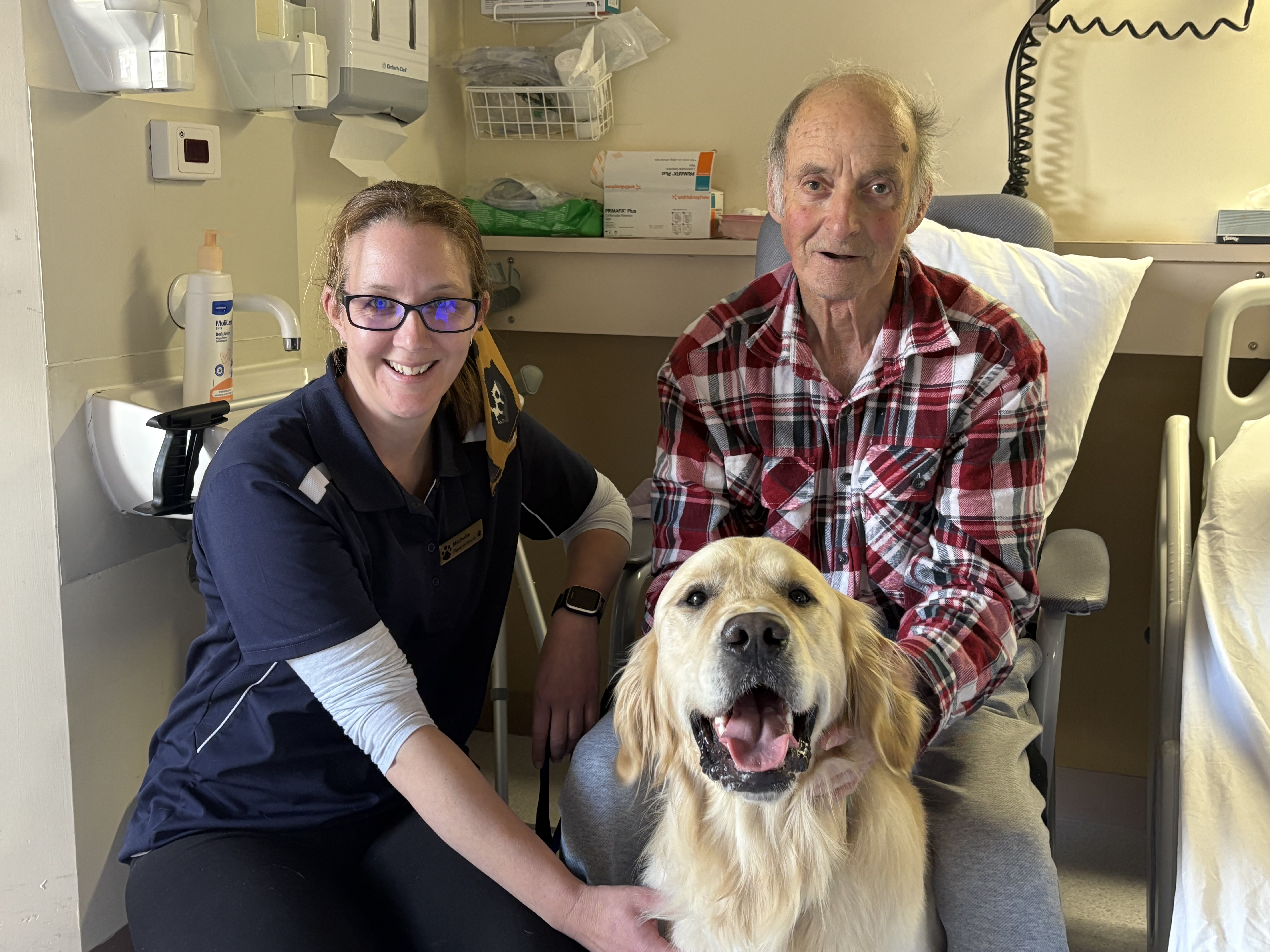 A Paws Itive Program Arrives At Stawell PATIENT A Paws Itive Program Arrives At Stawell PATIENT
