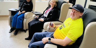 Murray to Moyne team funds luxury recliners for Edenhope hospital Image