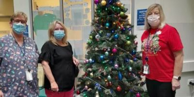 Paediatric ward staff members spread Christmas cheer with donation Image