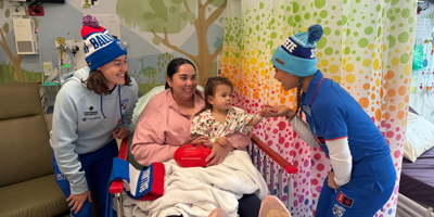 Western Bulldogs AFLW players tackle the Children’s Ward Image